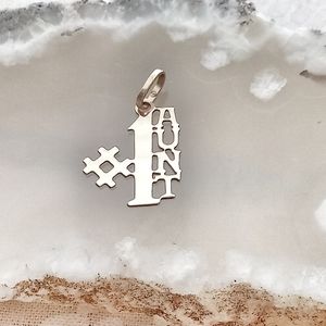 #1 Aunt 14k Gold Charm
